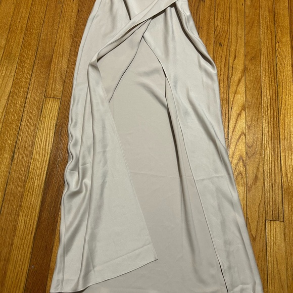 BHLDN Dylan One-Shoulder Satin Side-Slit Gown Champagne Womens Sz 8 - Picture 11 of 16